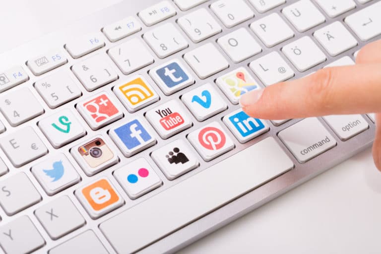 Les médias sociaux au service de la stratégie marketing multi canal
