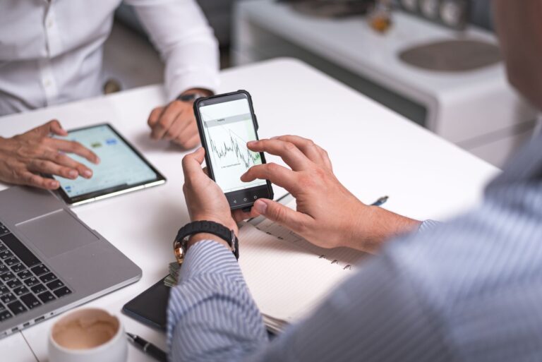 Le marketing mobile et la géolocalisation : comment optimiser sa stratégie ?